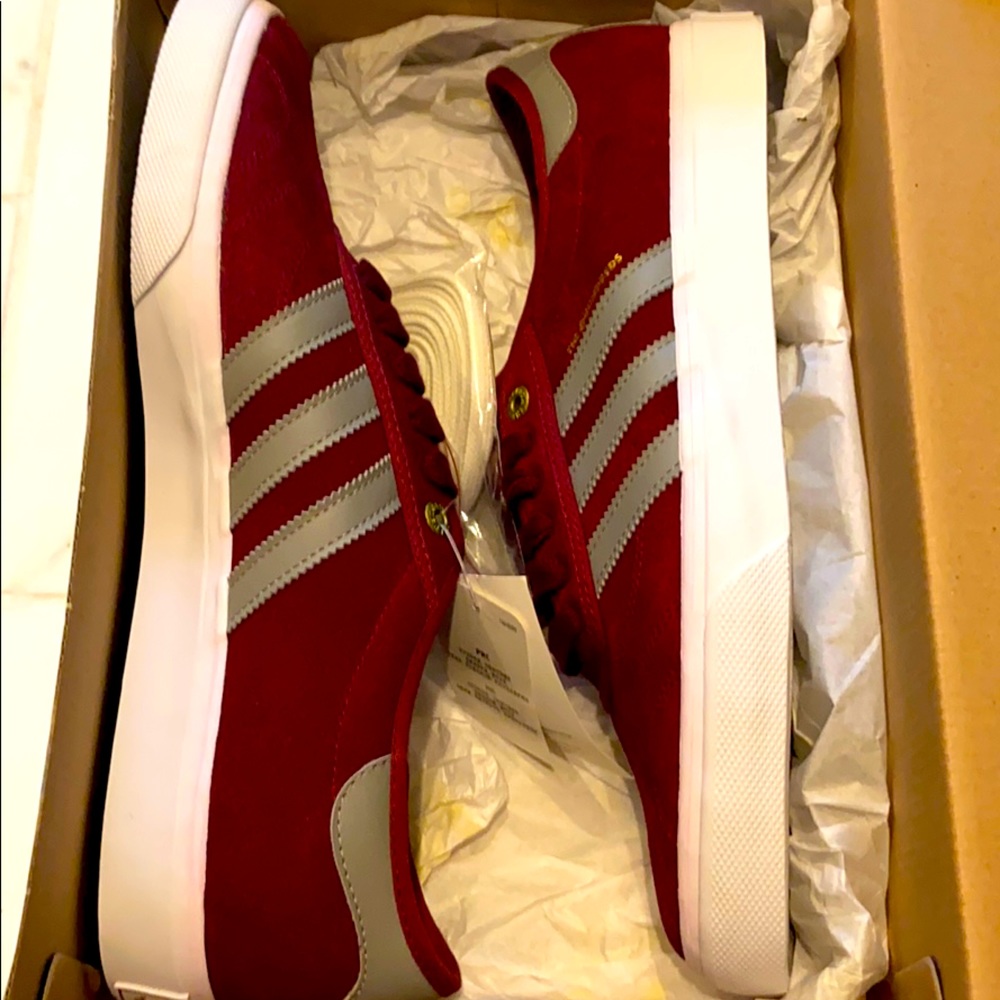 Men’s New Adidas Adi-Ease Shoes